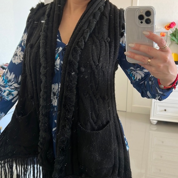 Jessica Simpson sweater vest - Picture 1 of 6